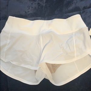 lululemon shorts BRAND NEW
